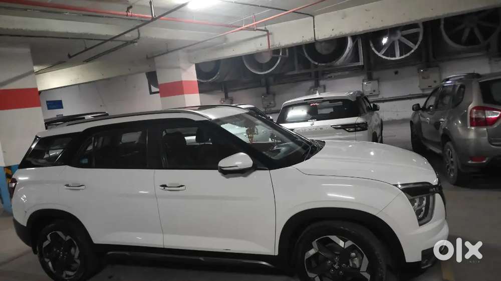 Hyundai Alcazar 2023 Petrol Manual