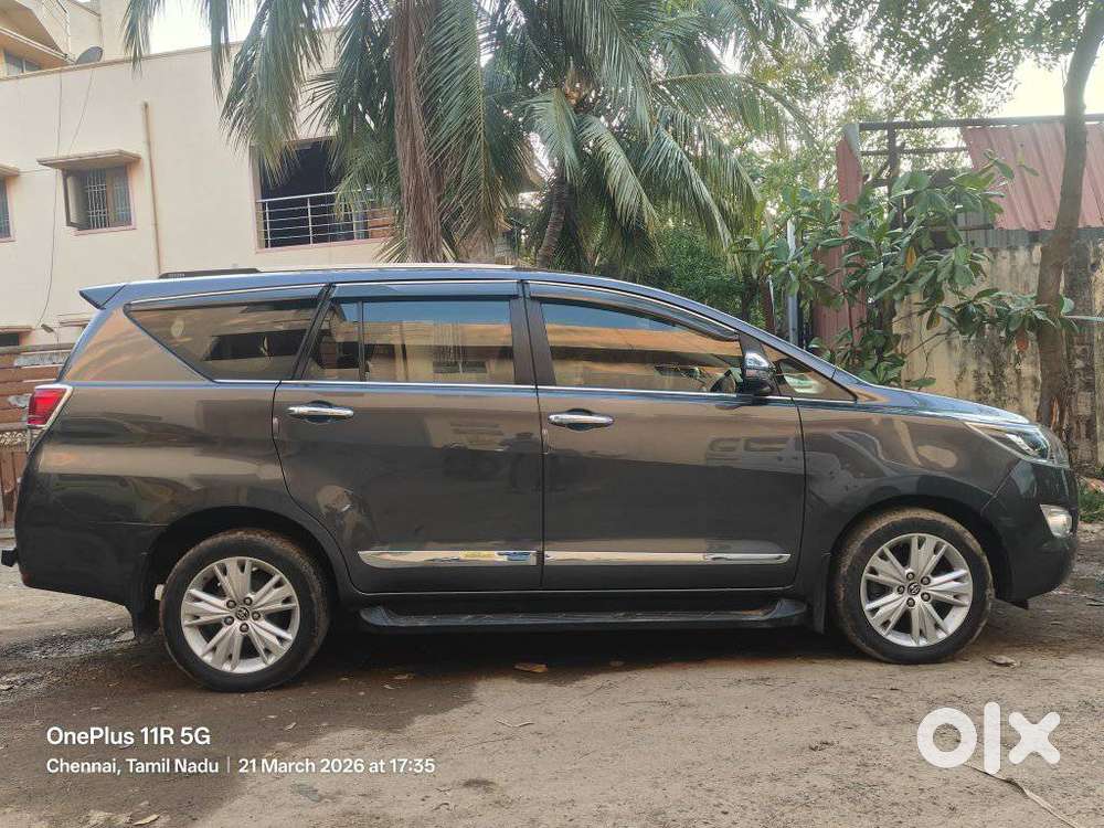 Toyota Innova Crysta 2.8z Automatic, 2019, Diesel