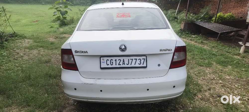 Skoda Rapid 2014 Elegance Petrol