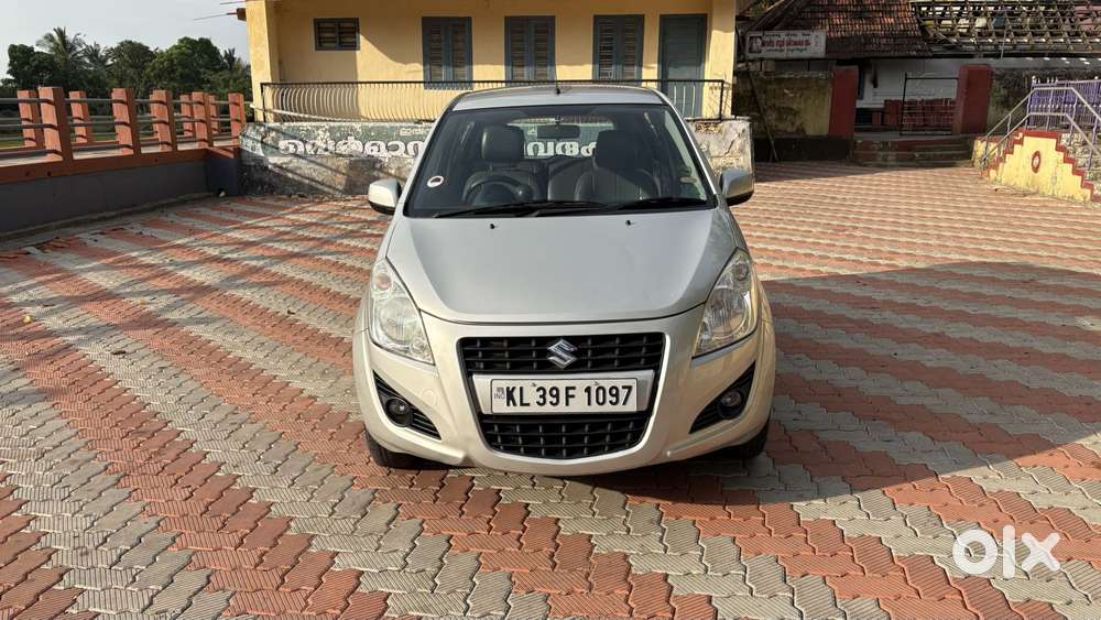 Maruti Suzuki Ritz Vxi, 2013, Petrol