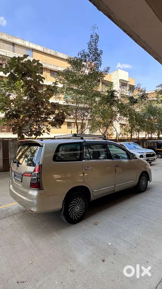 Toyota Innova 2008 Diesel 130000 Km Driven