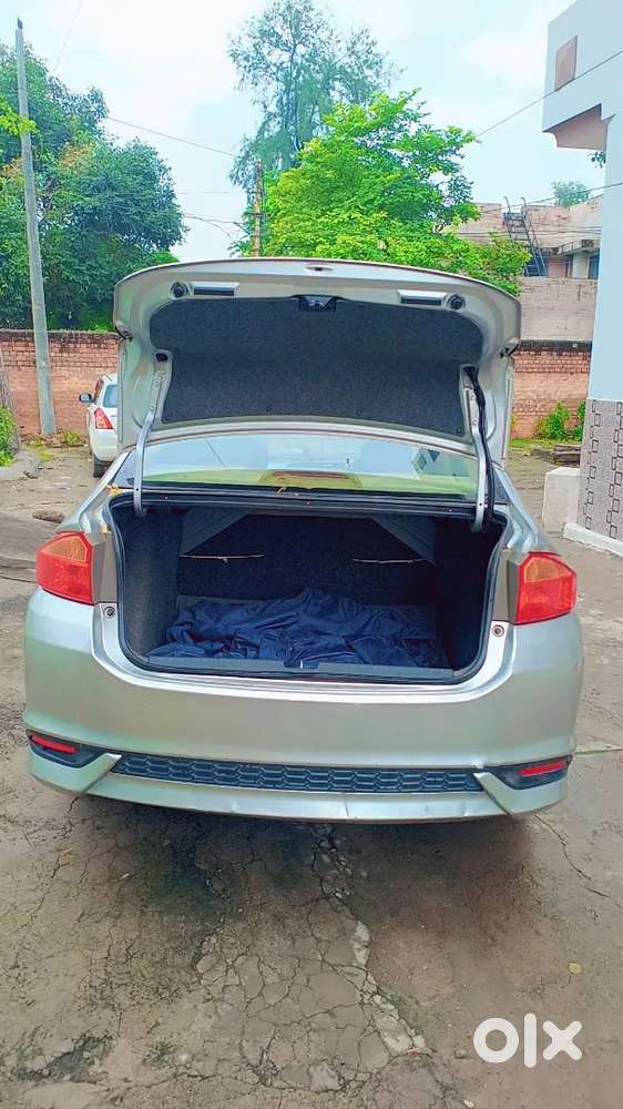 Honda City 2018 Petrol 70000 Km Driven Top Model