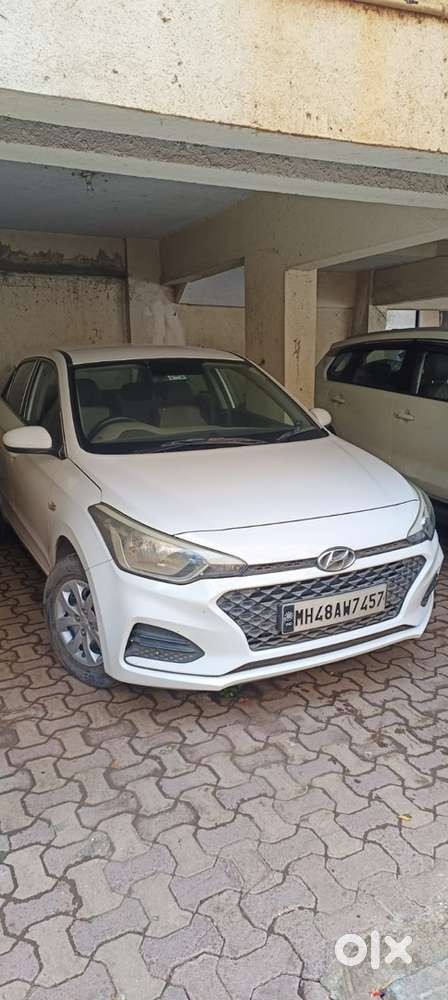Hyundai Elite I20 2018 Cng & Hybrids 61265 Km Driven