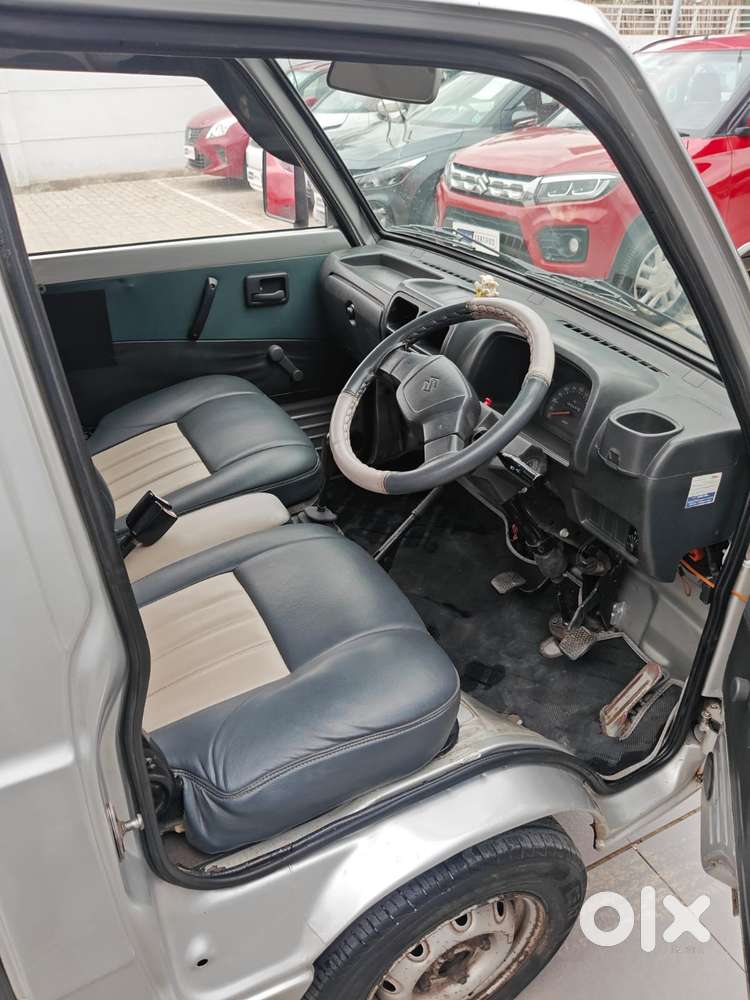 Maruti Suzuki Omni 5 Seater Std, 2011, Petrol