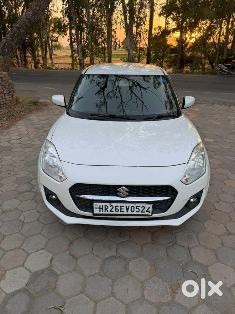 Maruti Suzuki Swift 1.2 Vxi (o), 2022, Petrol