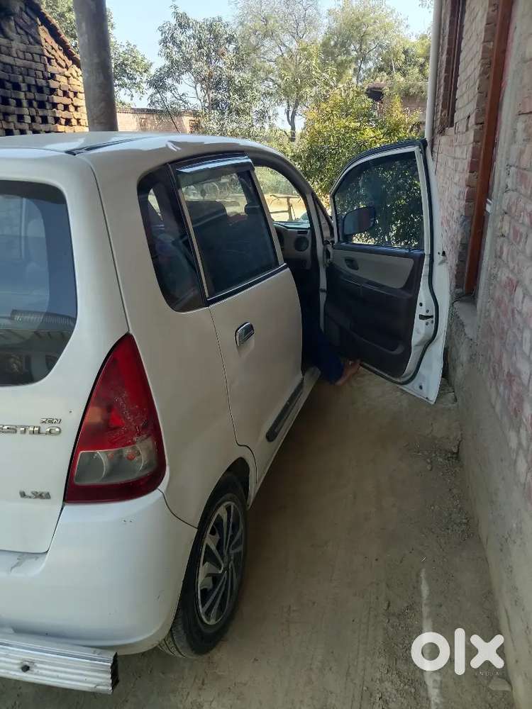 Maruti Suzuki Estilo 2011 Petrol 70000 Km Driven Ac Me Ga