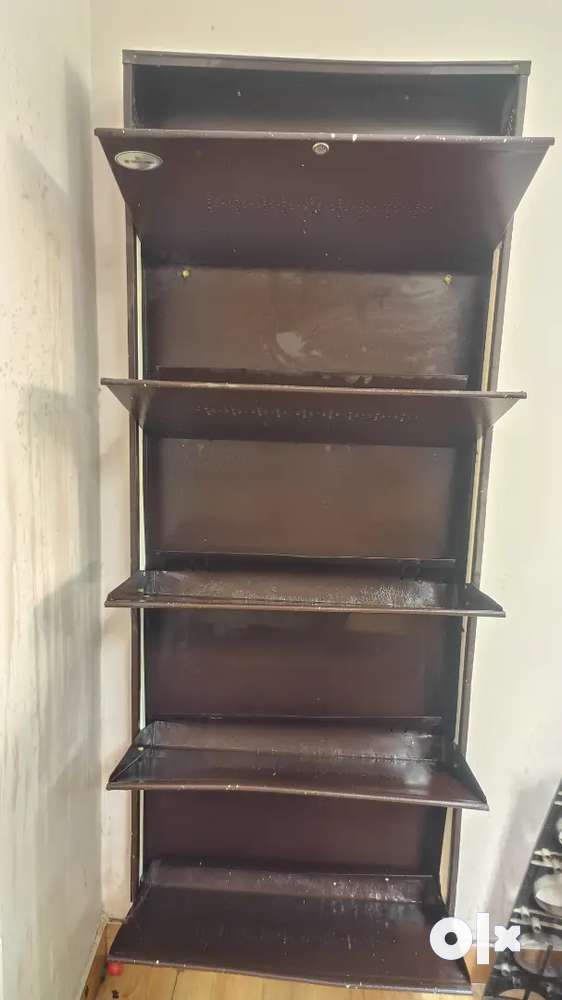 Wall mounted shoe rack olx new arrivals