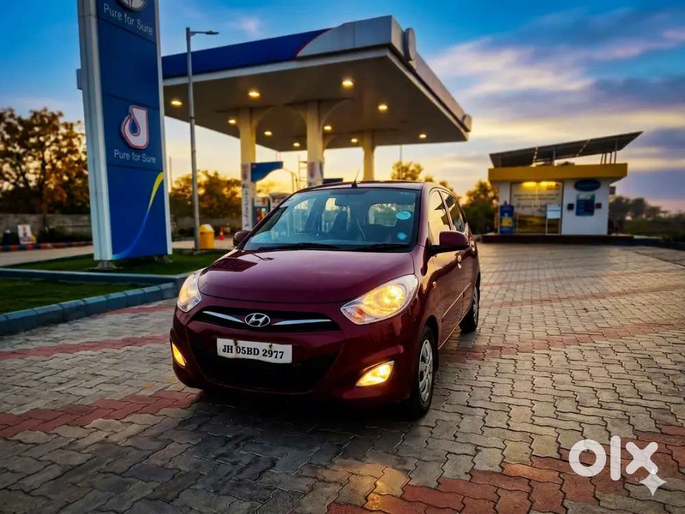 Hyundai I10 2015 Petrol 28000 Km Driven