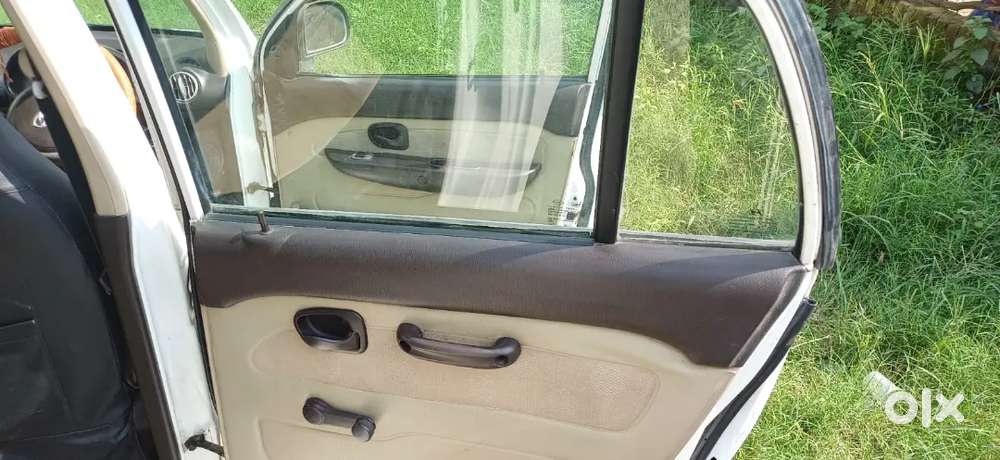 Hyundai Santro Gls 2011 Petrol
