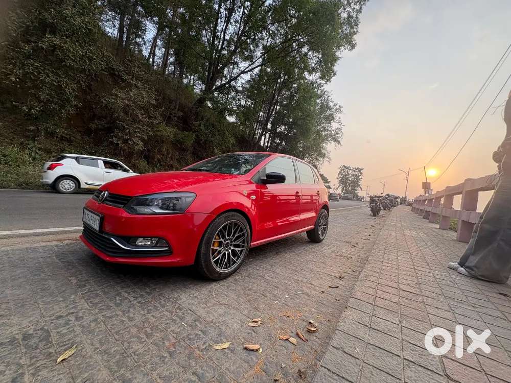 Volkswagen Polo 2015 Petrol Top Model 70000 Km Driven