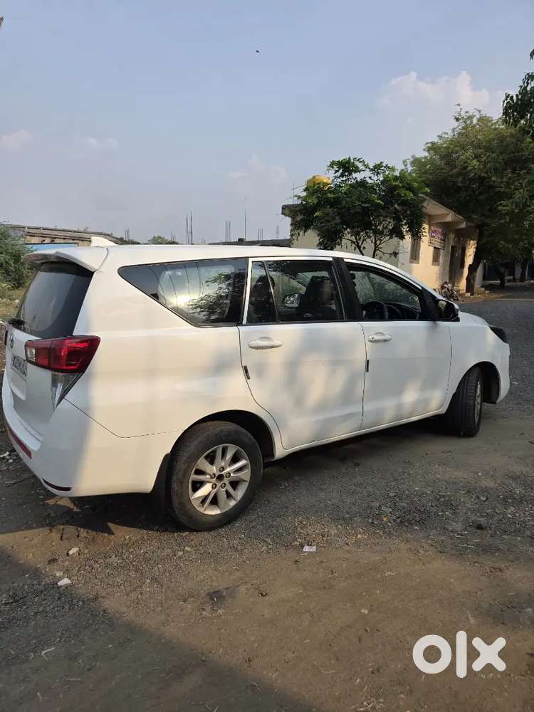 Toyota Innova Crysta 2018 Diesel Well Maintained