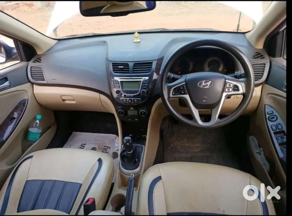 Hyundai Verna 2011 Manual Petrol