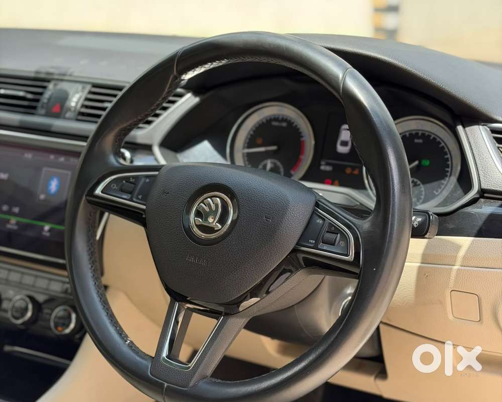 Skoda Superb 2.0 L&k Tsi At, 2020, Petrol