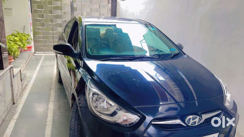 Hyundai Verna Crdi 2013