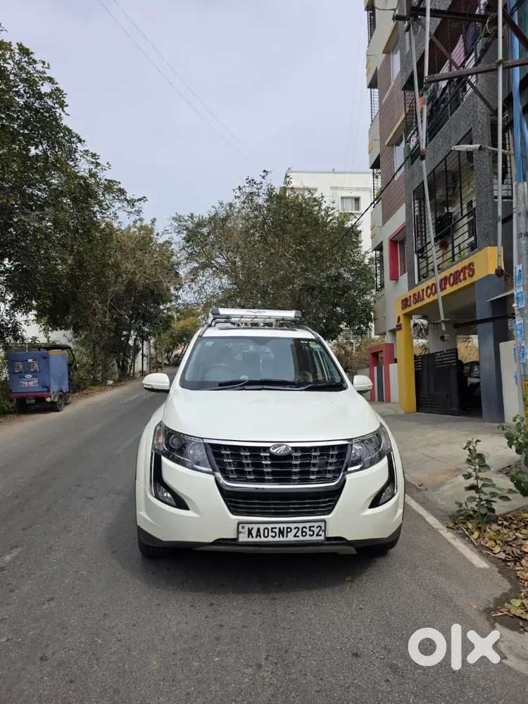 Mahindra Xuv500 W11 Optional Fully Top End Car 2nd Owner