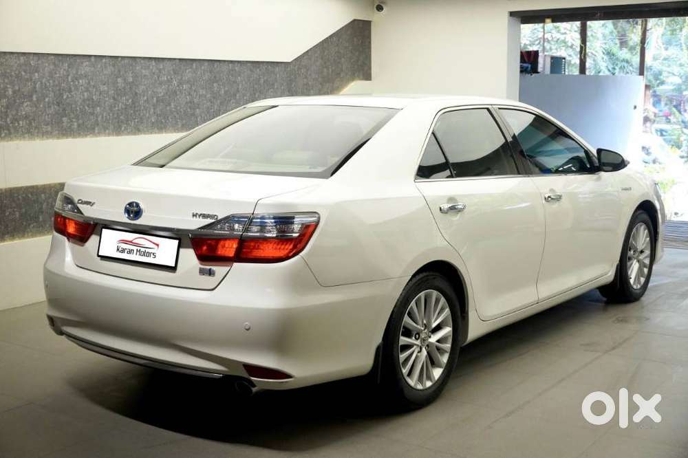 Toyota Camry Hybrid, 2017, Petrol