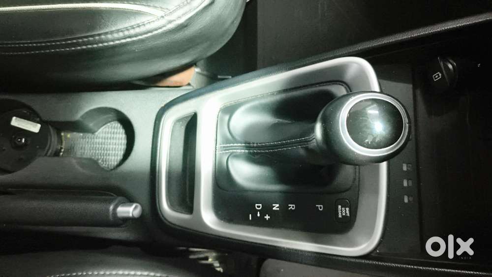 Hyundai Venue Sx Plus Turbo Dct, 2019, Petrol