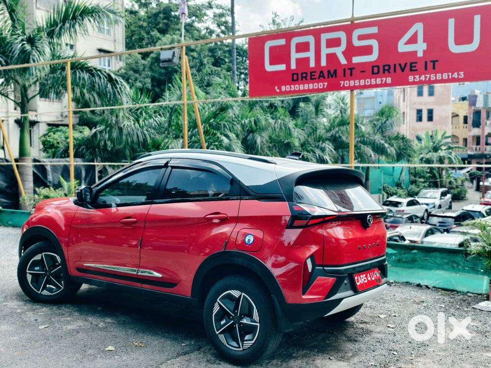 Tata Nexon Fearless Plus (ps) 1.5 Diesel 6mt Red Dark Edition, 2024,..