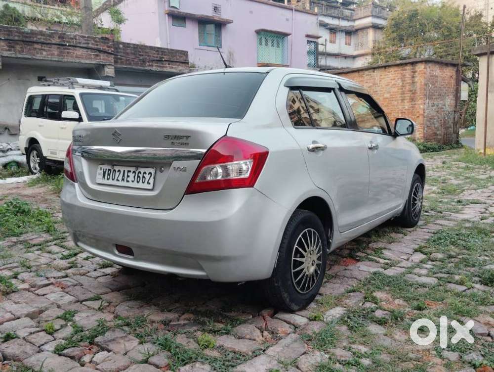 Maruti Suzuki Swift Dzire 1.2 Vxi Bsiv, 2013, Petrol