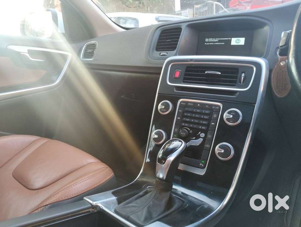 Volvo S60 D5 Inscription, 2016, Diesel