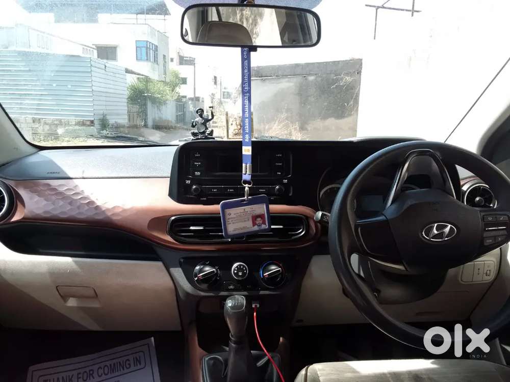 Power Window, Power Stearing, Ac Powerful