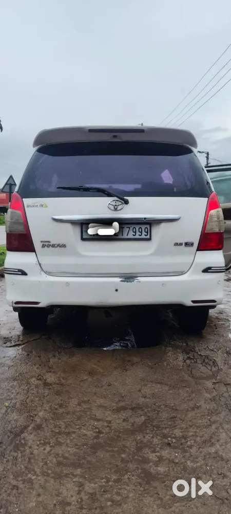 Toyota Innova Hycross 2011 Diesel