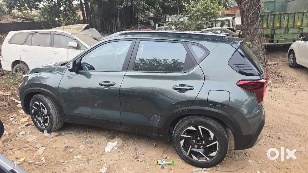 Kia Sonet 2024 Petrol 8500 Km Driven