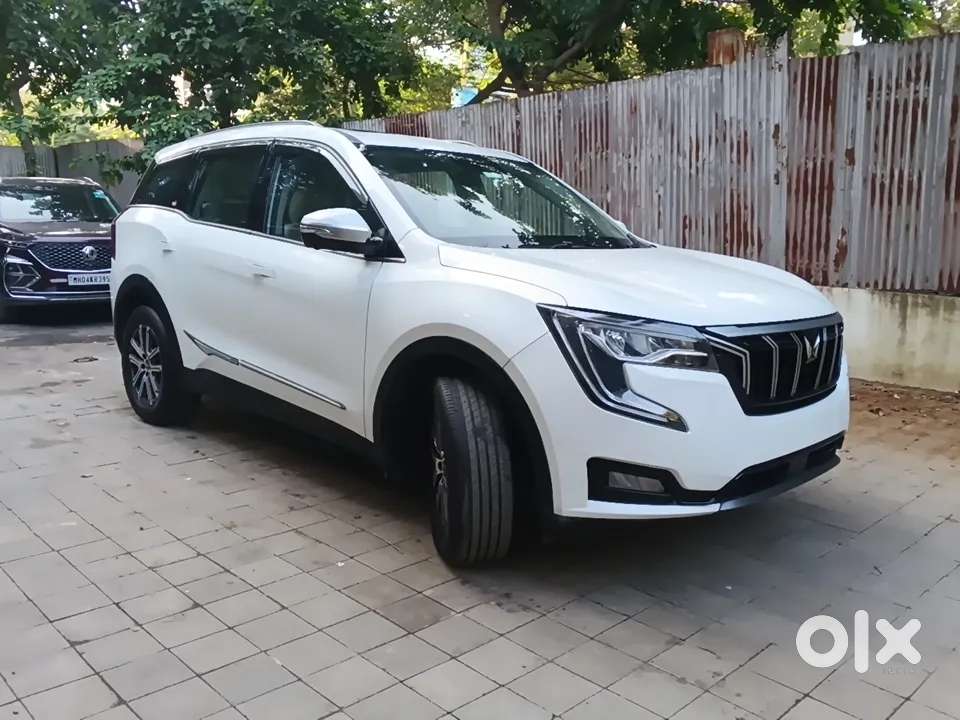 Mahindra Xuv700 2.2 Ax 7 Diesel Mt Luxury Pack Str, 2025, Diesel