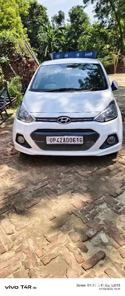 Hyundai Xcent Petrol 2015 Model