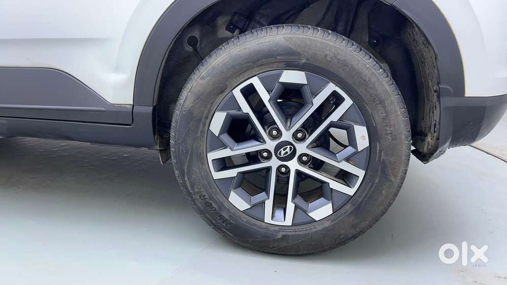 Hyundai Venue Sx (o) Mt 1.0 Turbo, 2024, Petrol