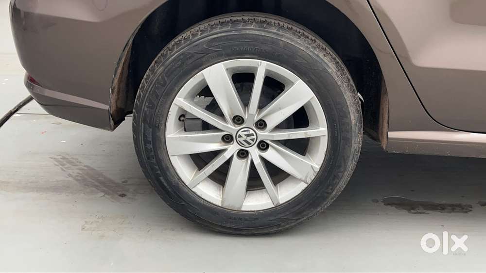 Volkswagen Ameo 1.2 Mpi Highline 16 Alloy, 2016, Petrol