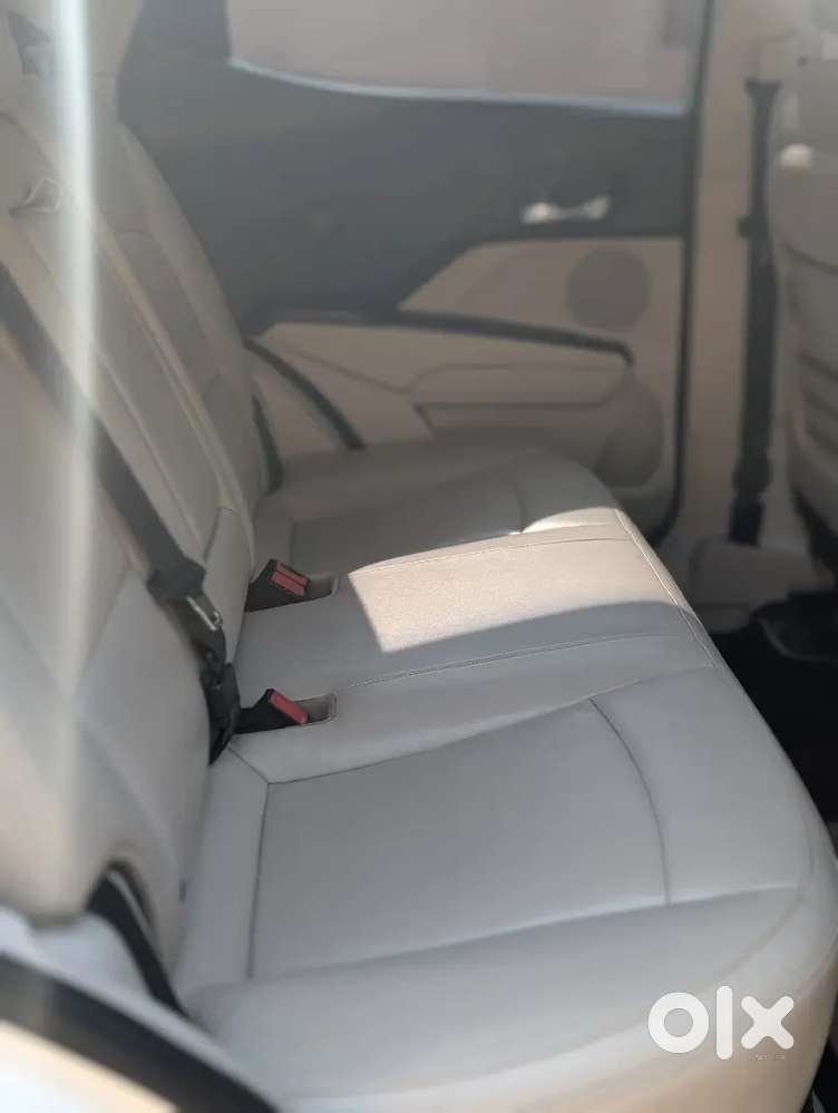 Mahindra Xuv300 2019 Diesel Well Maintained