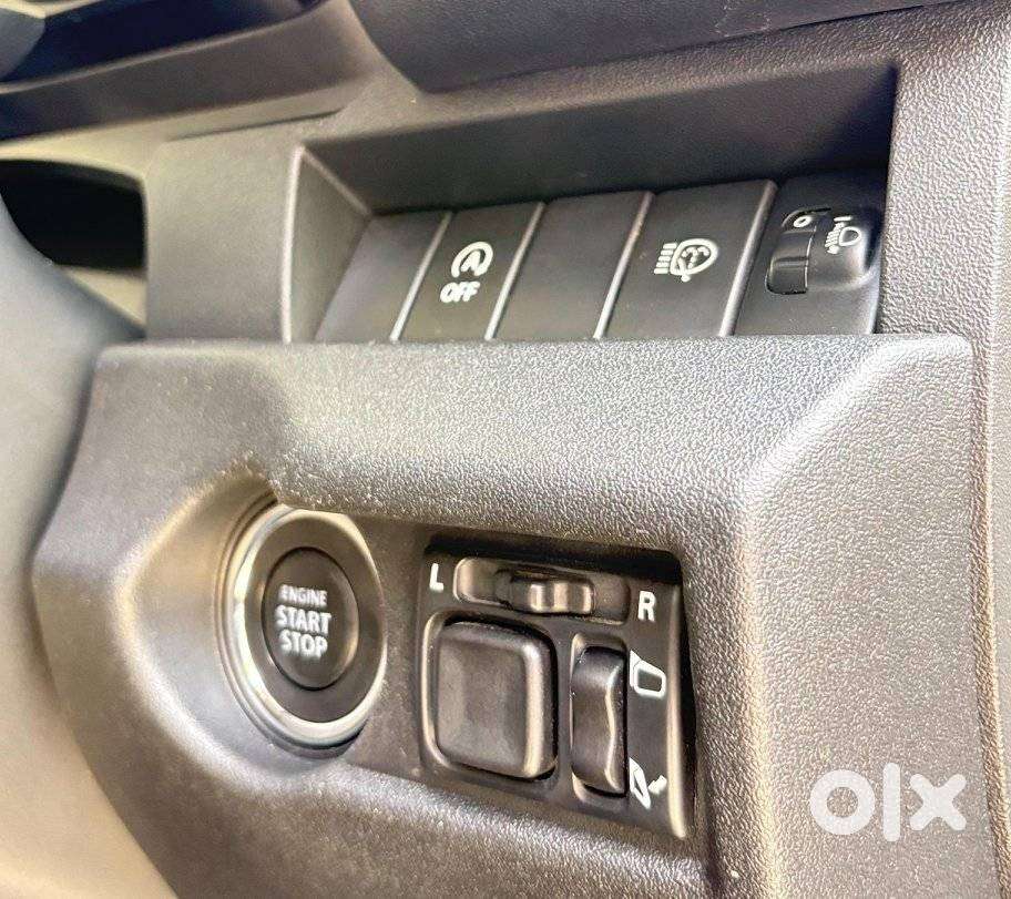 Maruti Suzuki Jimny Alpha At Dual Tone, 2023, Petrol