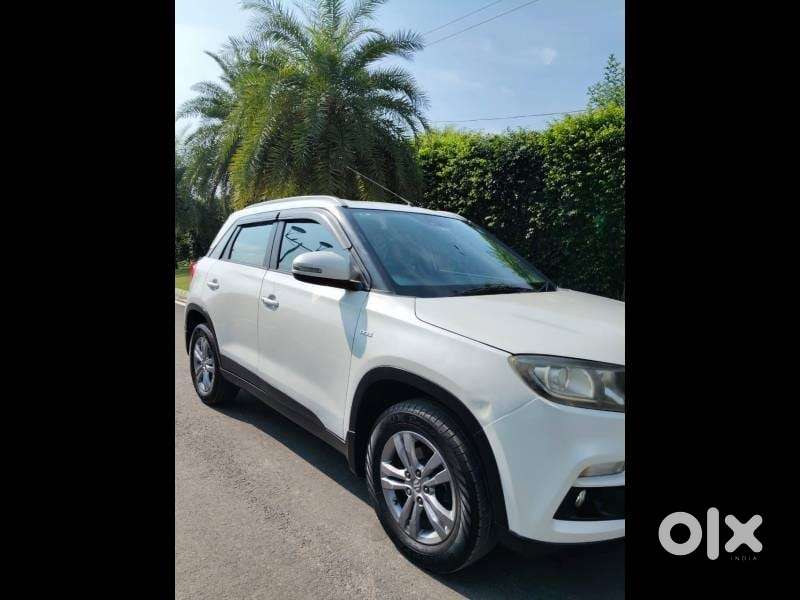 Maruti Suzuki Brezza Zdi+ Dual Tone, 2017, Diesel