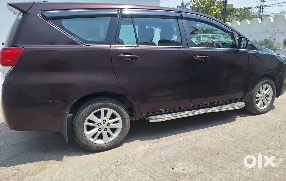Innova Car Well Maintained  Personal Use