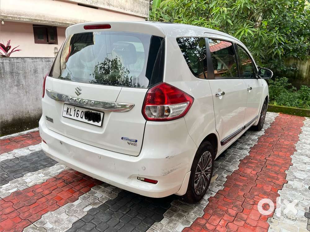 Maruti Suzuki Ertiga 7 Seat Diesel Hybrid