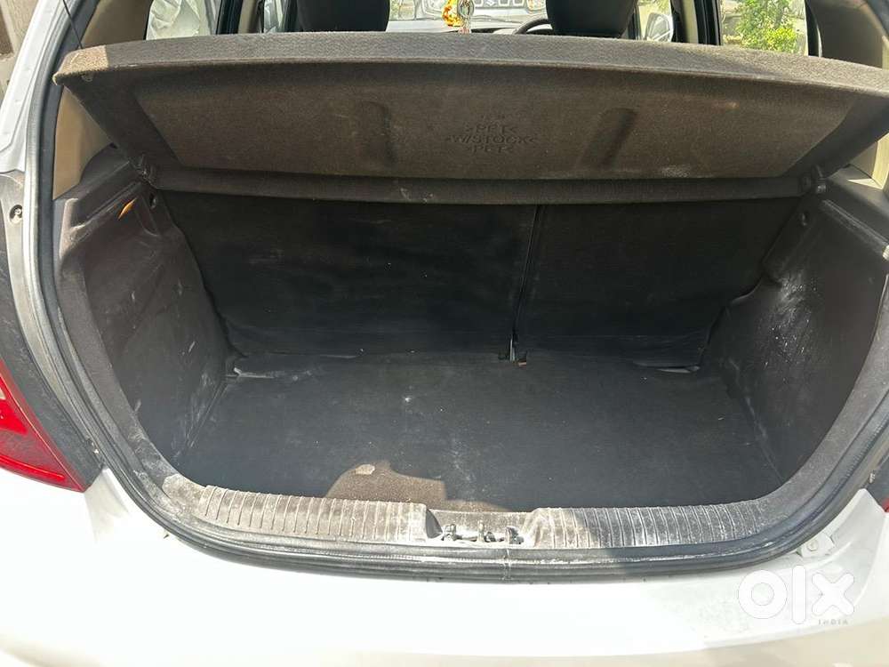Hyundai I20 Sportz 2012 Petrol Manual  Well Maintained  51,000 Km