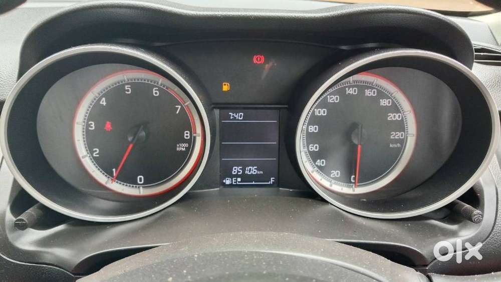Maruti Suzuki New-gen Swift Vxi, 2021, Petrol