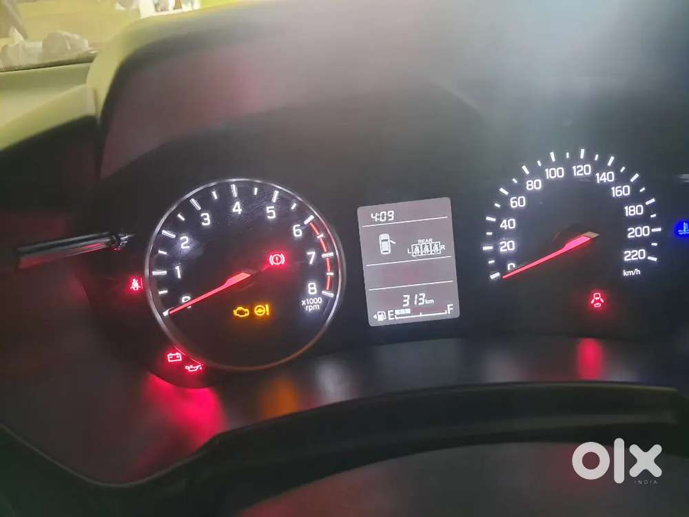 Maruti Suzuki Swift 2025 Petrol 313 Km Driven
