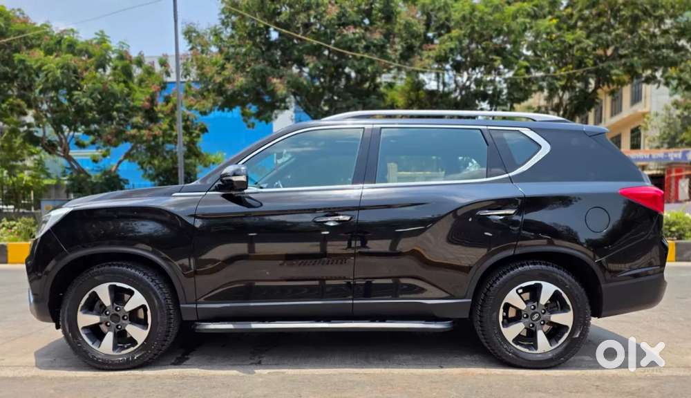 Mahindra Alturas G4 4wd At, 2019, Diesel