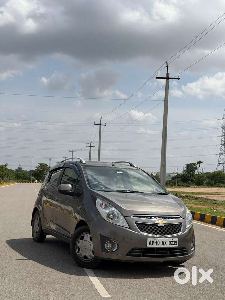 Chevrolet Beat Petrol 2012