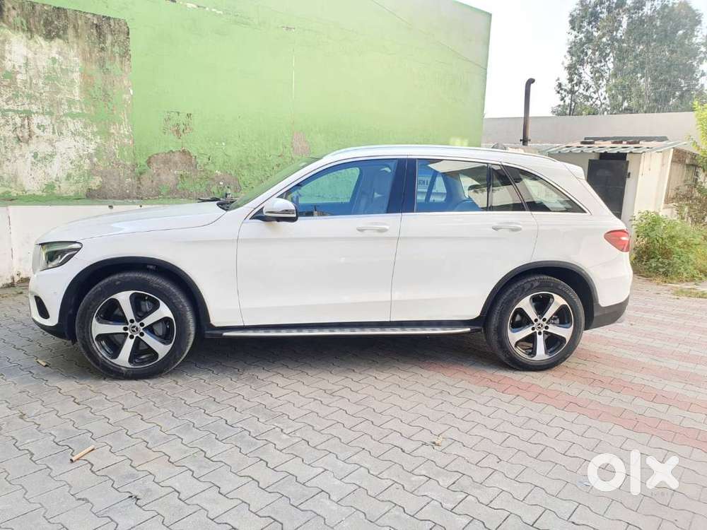 Mercedes Benz Glc 220d Full Insured Till December 2026 With All Record