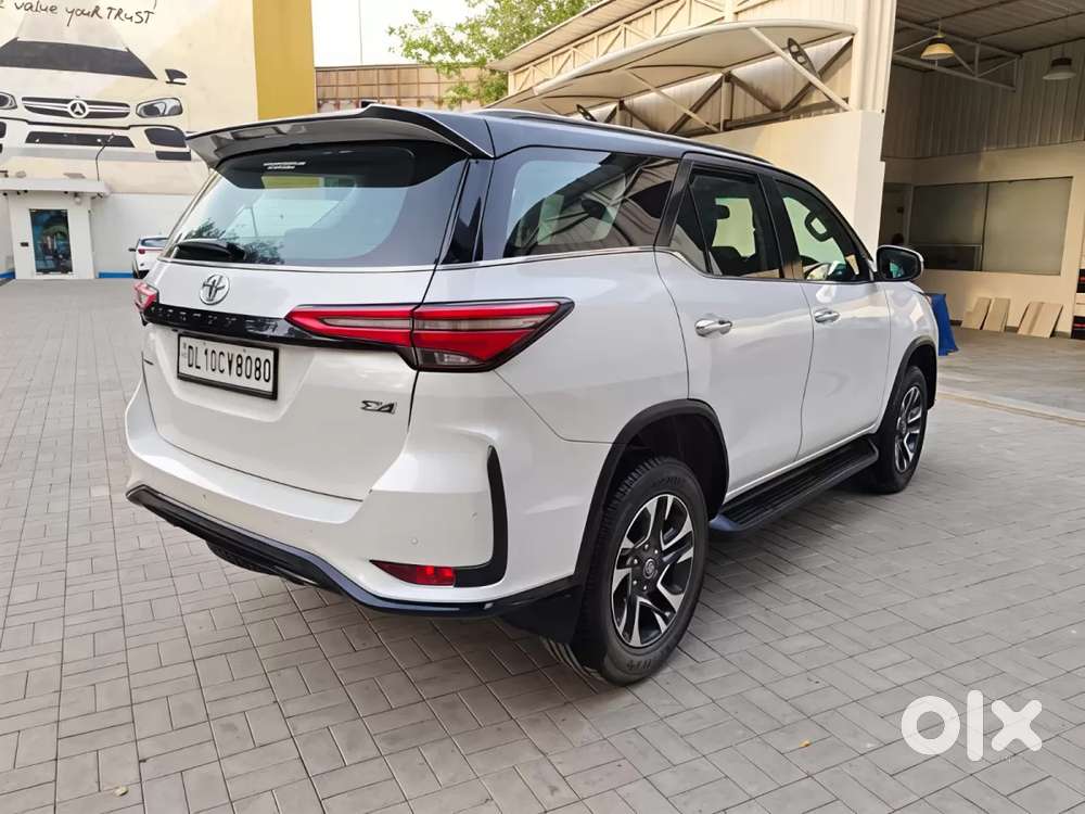 Toyota Fortuner Legender, 2023, Diesel
