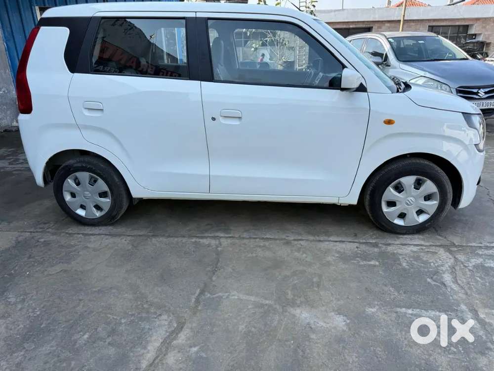 Maruti Suzuki Wagon R 2020 Vxi Petrol 21000 Km Driven