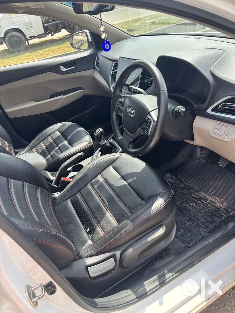 Hyundai Verna Petrol 42000 Km Driven