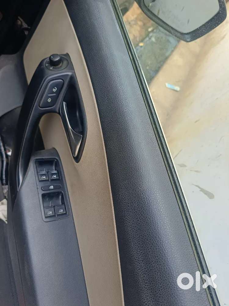 Volkswagen Polo 2014 Diesel 107000 Km Driven