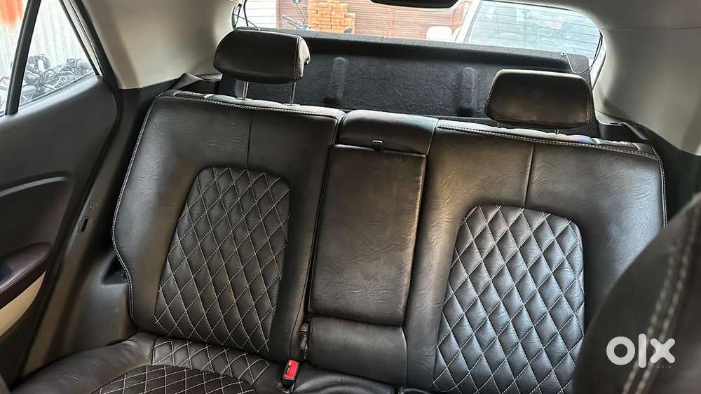 Hyundai Venue 2022 Petrol 20000 Km Driven