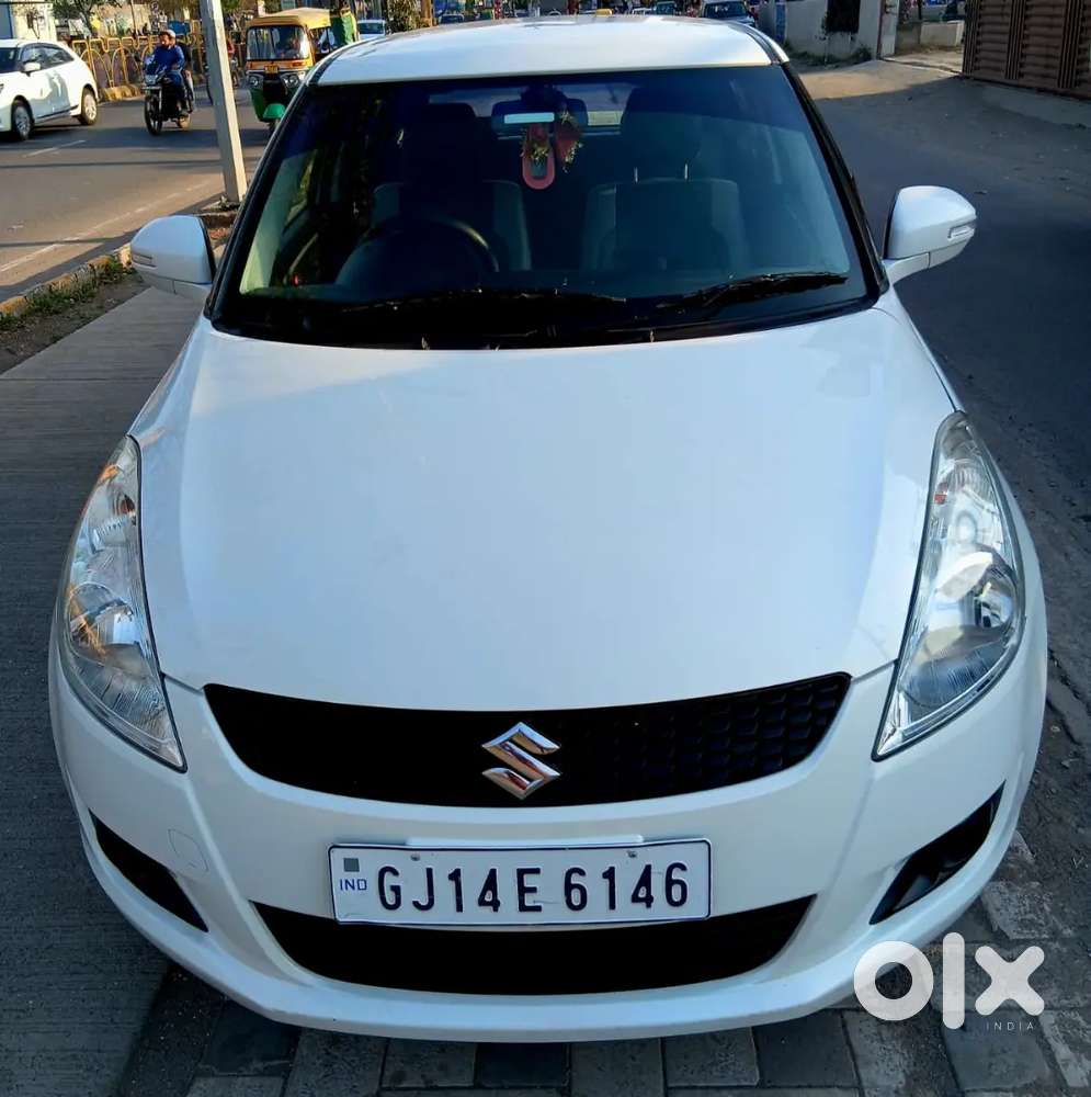 Maruti Suzuki Swift 2012 Petrol