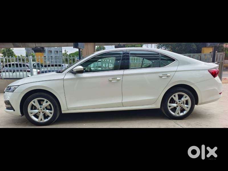 Skoda Octavia 2.0 Style Tsi At, 2021, Petrol