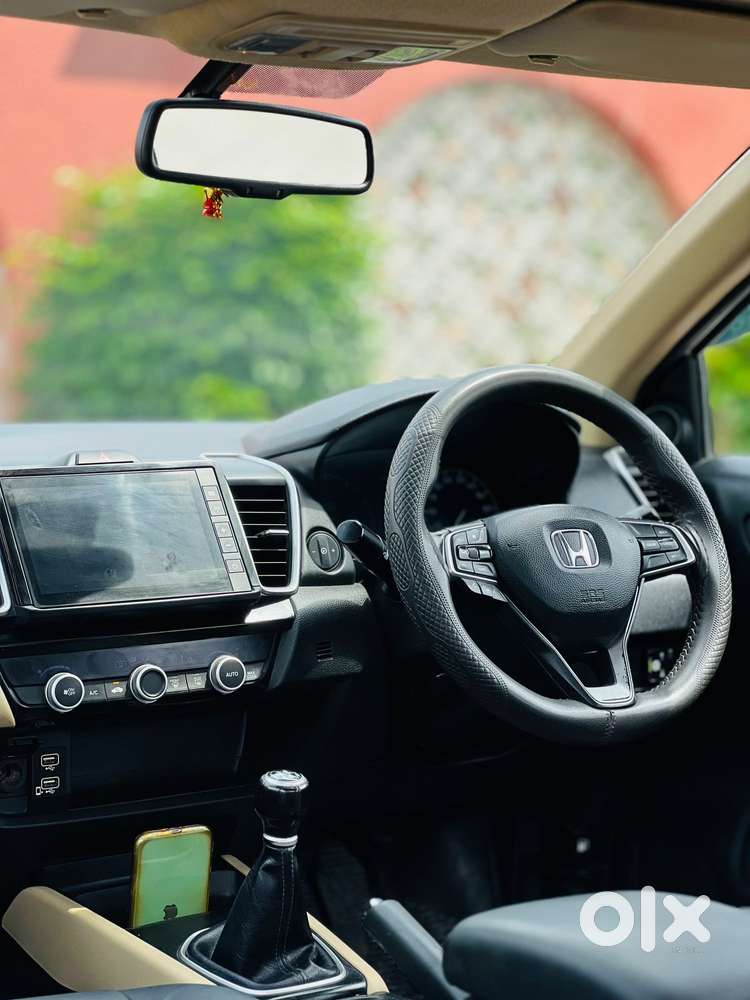 Honda City 1.5 Vx I-vtec Mt, 2022, Cng & Hybrids